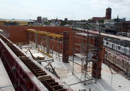 TYPO3\CMS\Extbase\Domain\Model\FileReference:737